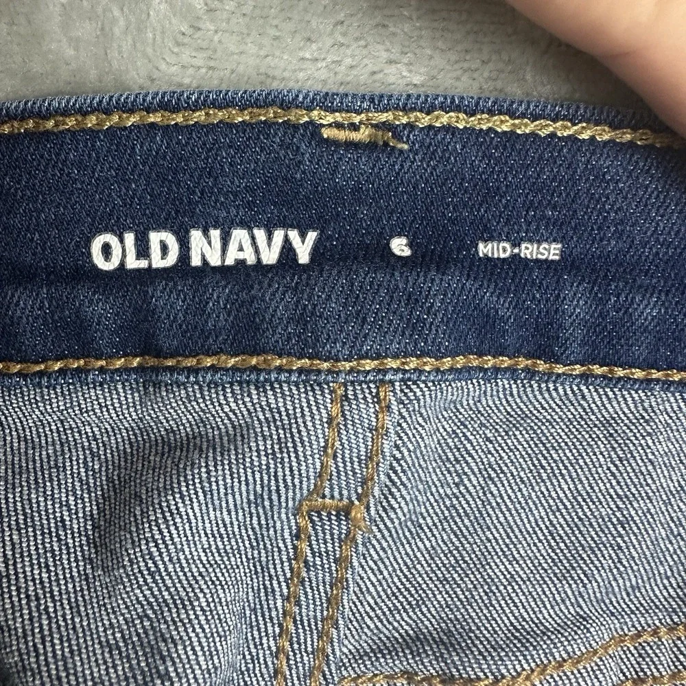 Old Navy Jean Shorts Women's 6 Denim Blue Rolled Cuff